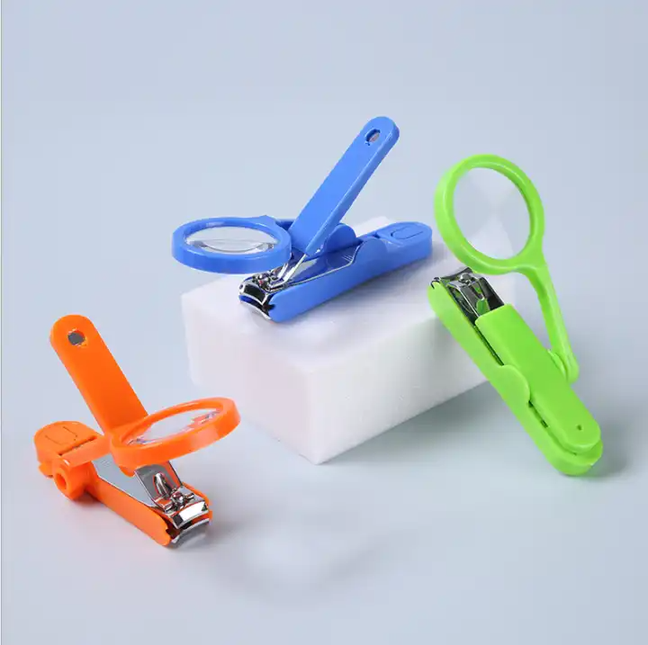 Cortaúñas Plegable con Lupa y Lima en Acero Inoxidable | Ideal para Bebés y Adultos