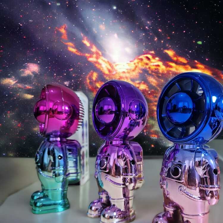 Mini Ventilador Astronauta Portátil USB