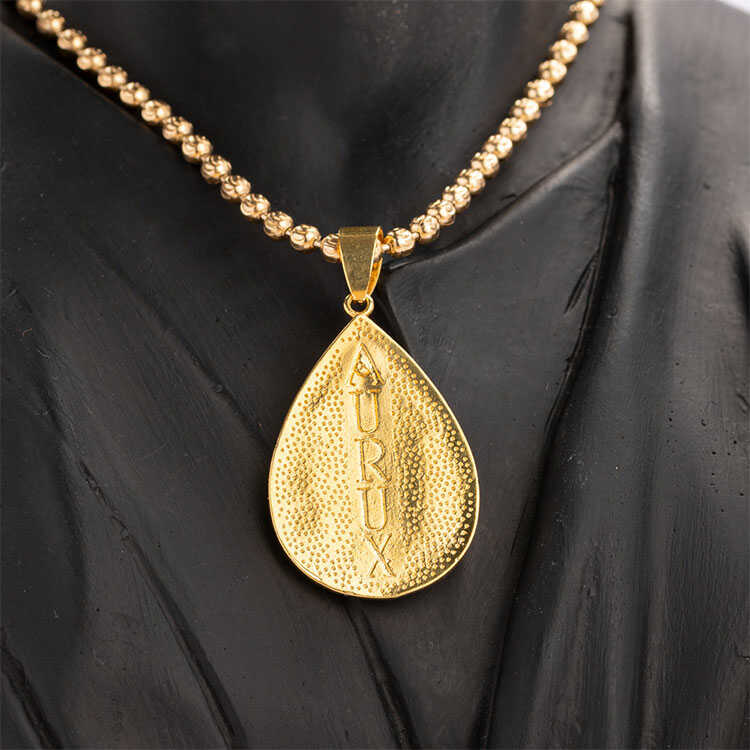 Dije Petalo Gold Virgen de Guadalupe | ORO AURUX