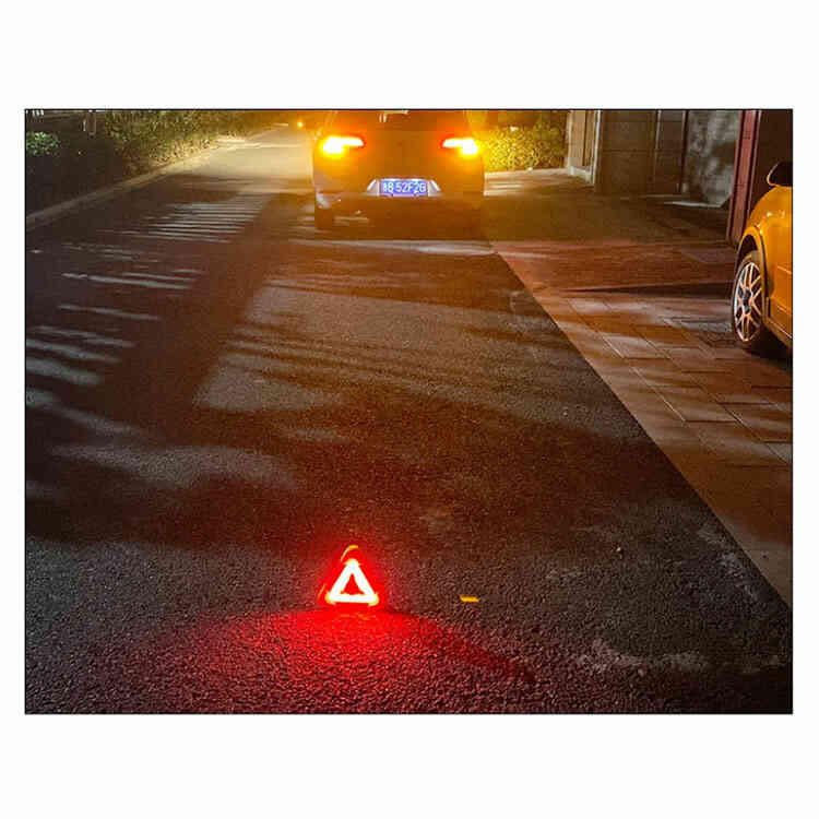 Lámpara Multifuncional de Advertencia para Carretera